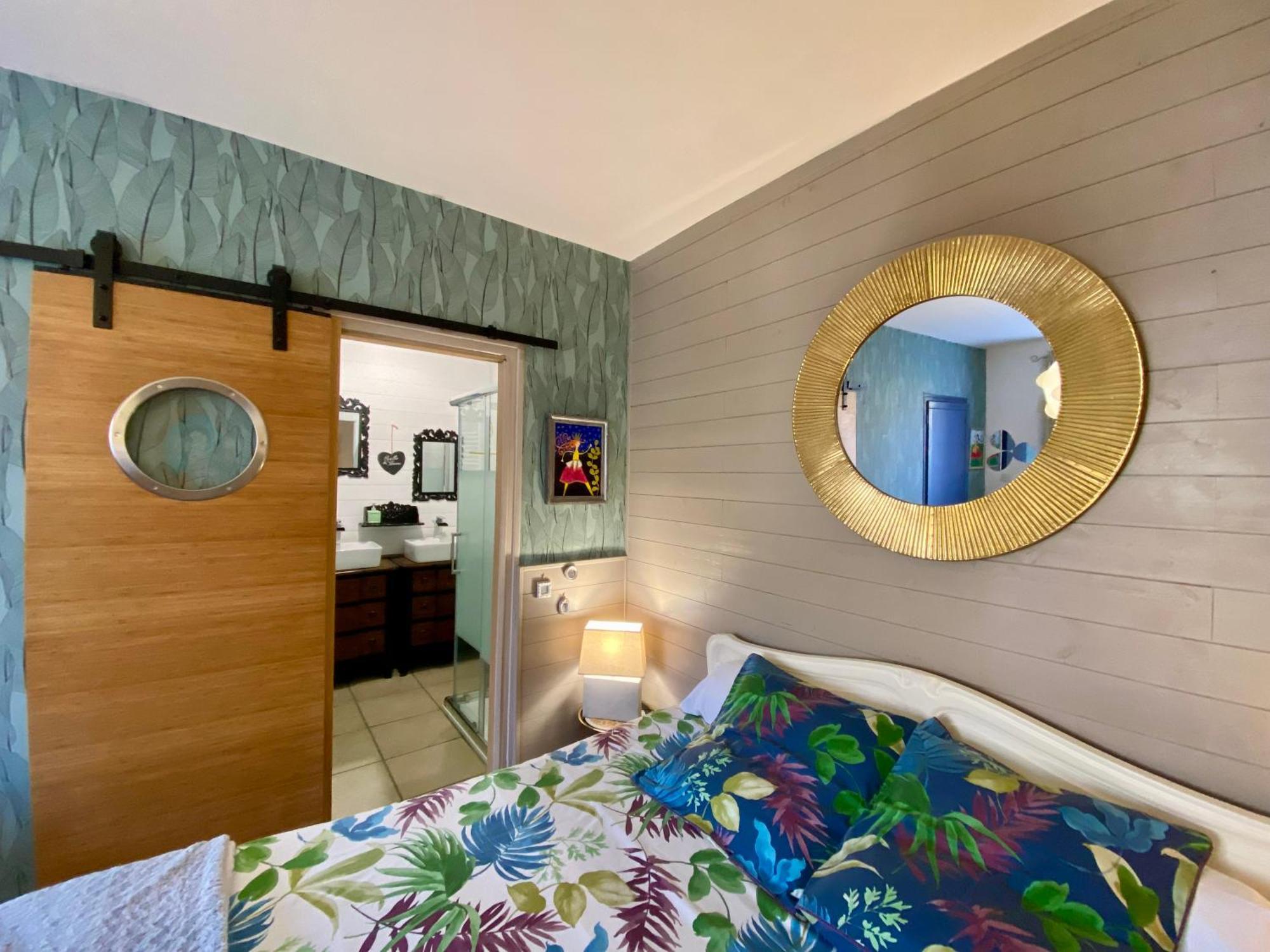 Le Cocon Boheme - Maison Climatisee Au Coeur De Sarlat - Parking - Piscine Chauffee - Spa Et Massages エクステリア 写真